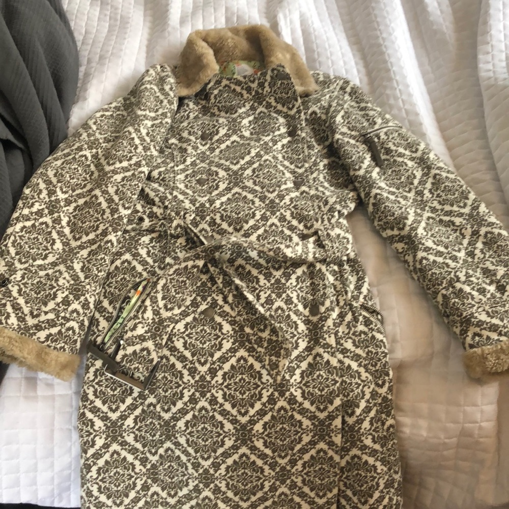 Patterned winter coat.
